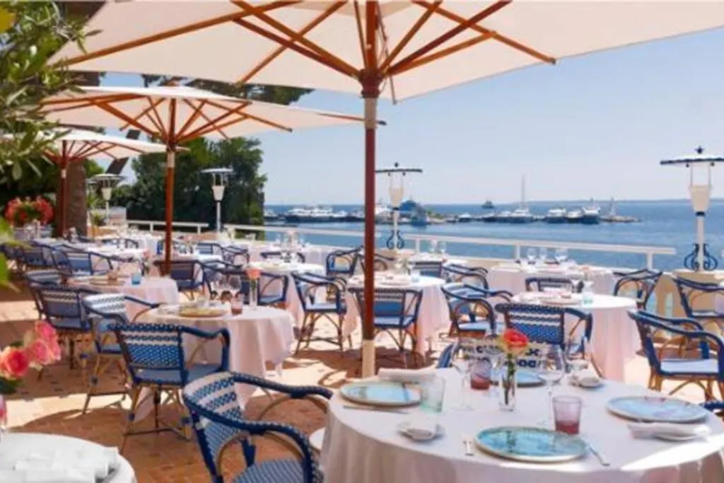 Terrasse Plein Sud, Deux Chambres Doubles Antibes Francie